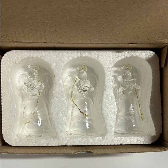 Princess House Crystal Angel Ornament Trio with Gold Highlights - Picture 8 of 8